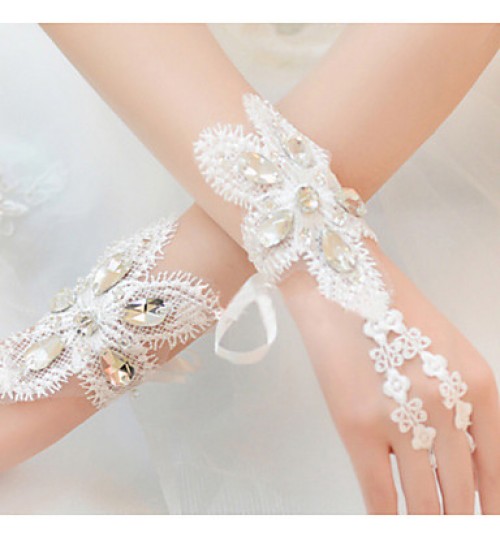 Wrist Length Fingerless Glove Lace Bridal Gloves / Party/ Evening Gloves / Flower Girl Gloves Spring / Summer / Fall Beading / Rhinestone  